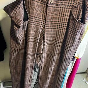 STUDIO by TORRID SIZE 26T Brown & Black plaid plus size bootcut Trousers